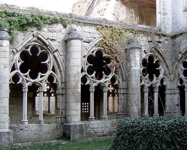 El PSOE denuncia una bonificación del 95% en el ICIO del monasterio de Fresdelval