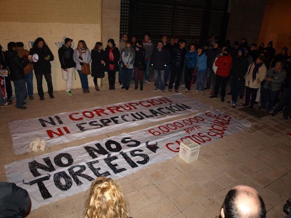Continúan las protestas contra las obras de la Plaza de Toros