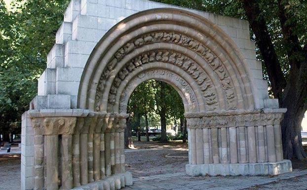 Arco románico de Cerezo de Río Tirón/PCR
