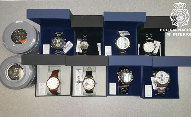 Relojes aprehendidos por la Policía Nacional/CNP