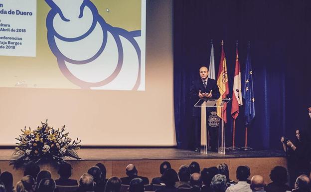 El director de la fábrica arandina, César Moñux./