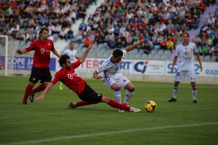 El Real Jaén mide la mejoría del Mirandés