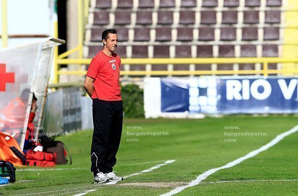 El Burgos C.F renueva a David González