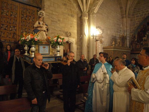 La lluvia desluce el Domingo de Resurrección