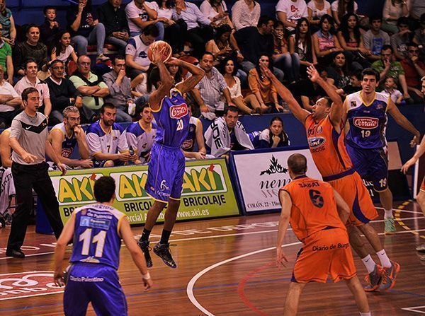 77-62. Palencia se lleva el primer asalto
