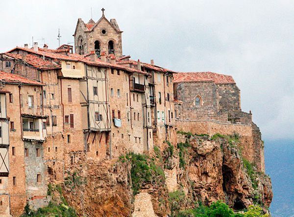 Frías ya es oficialmente ‘uno de lo pueblos más bonitos de España’