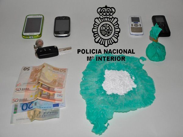 Desarticulado un grupo que traficaba con cocaína a pequeña escala