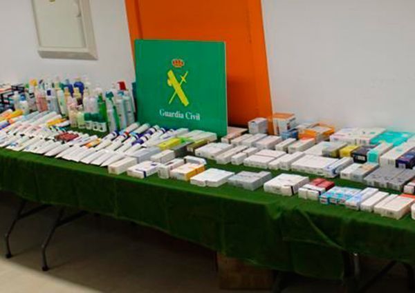 Los farmacéuticos agradecen la labor de la Guardia Civil para evitar robos