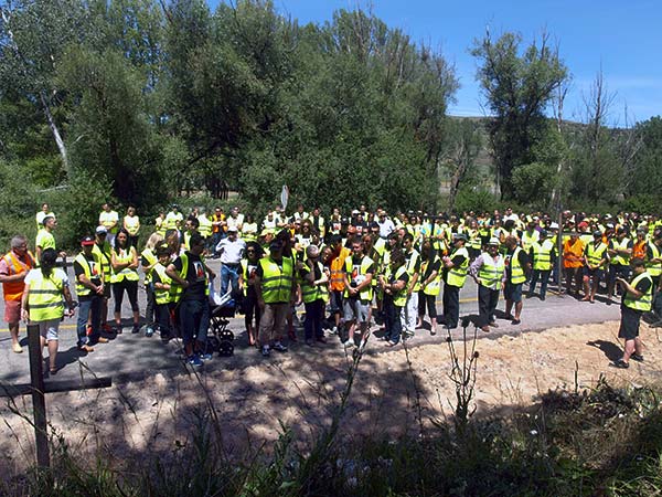 Más de 300 personas recuerdan a Verónica, última víctima de la N-I