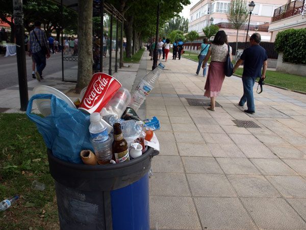 Los Sampedros 2014 generan 1,4 M de kilos de basura