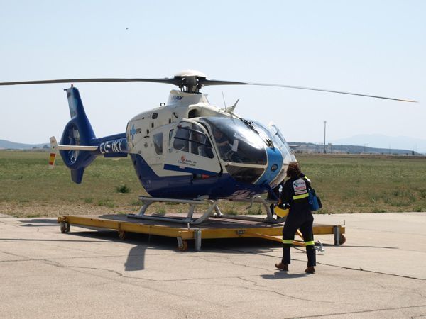 Cuatro heridos en la salida de vía de una autocaravana en Villazopeque