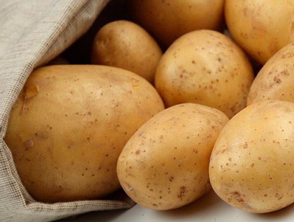 UCCL pone precio mínimo al kilo de patatas, 12 céntimos