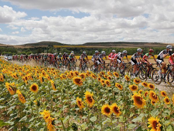 Rico destaca el “éxito deportivo” de la Vuelta a Burgos