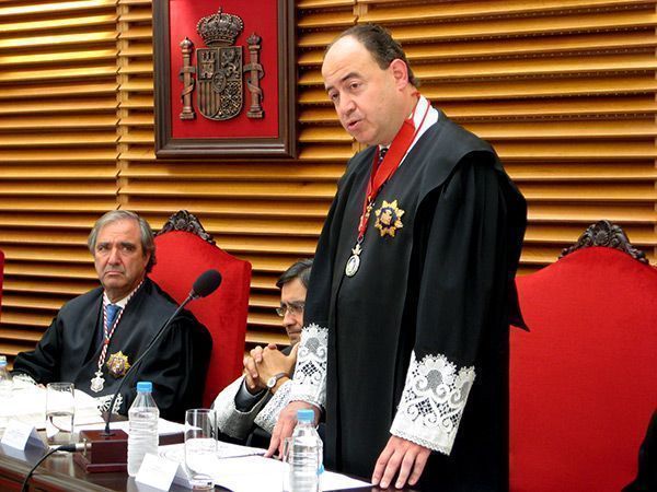 El Colegio de Abogados “combatirá la Ley de Tasas”