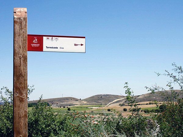 Más de 14.000 euros para renovar la señalización del Camino del Cid