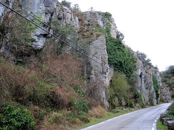 Cornejo Las Diaclasas, un juguete geológico