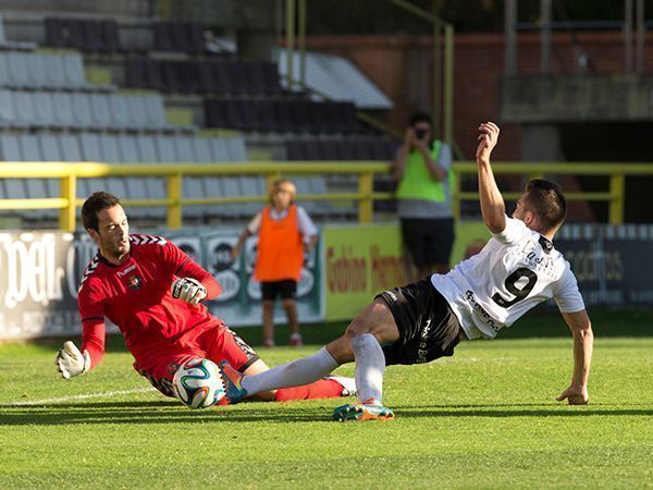 3-0. El Burgos CF golea y convence