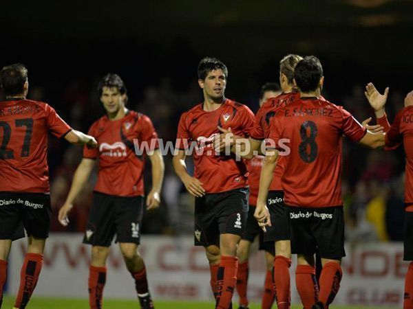 El Mirandés, a hacerse fuerte en Anduva