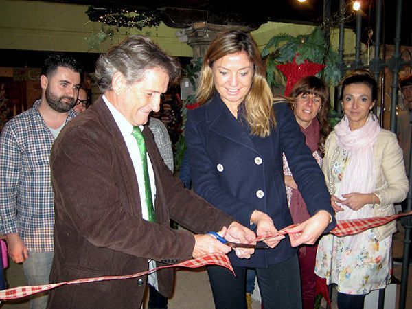 Castilfalé acoge la I Feria Floral Navideña