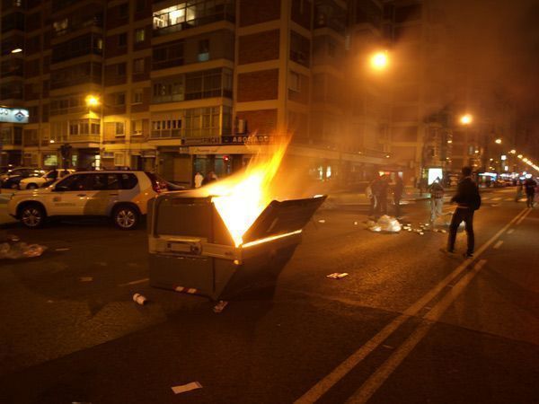 La protesta contra la Plaza de Toros se radicaliza en Gamonal