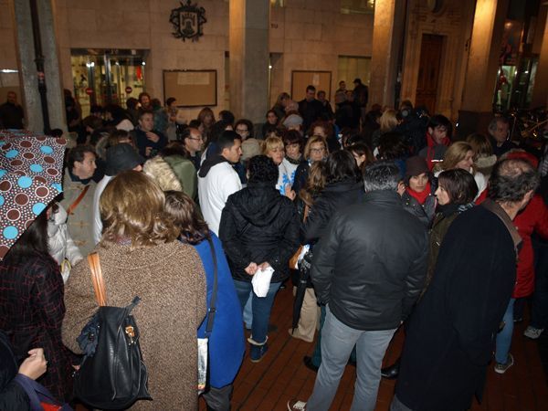 De la protesta contra el cierre a la celebración por el acuerdo