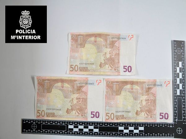 Un joven de 21 años detenido por un presunto delito de falsificación de euros