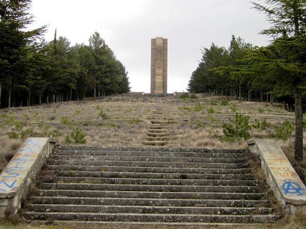 Vestigios del franquismo en Burgos