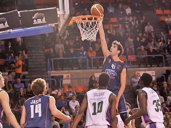 88-53. Autocid suma su quinta victoria consecutiva