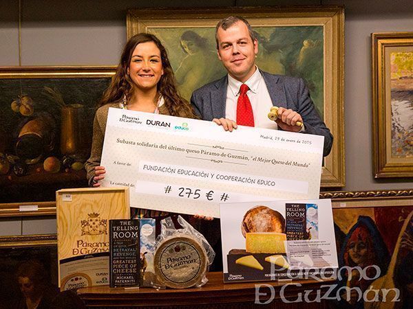 Páramo de Guzmán subasta por 275 euros el último queso “superviviente” del incendio