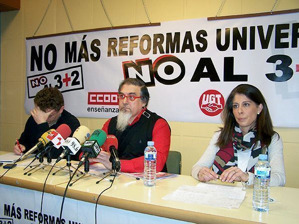 La comunidad educativa convoca a la huelga contra el decreto 3+2