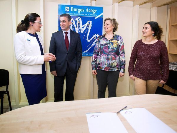 Fundación Caja de Burgos financia con 9.000 euros a Burgos Acoge