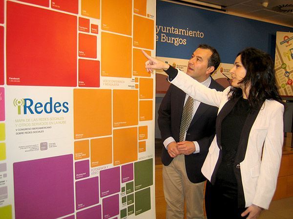 Dolors Reig, Fundación Civio y Silvia Cobo, Premios iRedes 2015