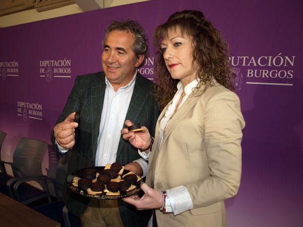 Quintanar presume de su tradicional morcilla dulce con una feria