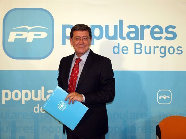 El PP presenta una candidatura a la que regresa Conde y de la que sale Ibáñez