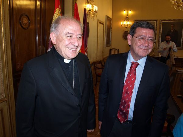 Diputación y Arzobispado renuevan un año más el ‘Convenio Goteras’