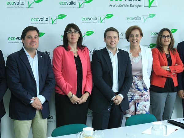 CaixaBank y Ecovalia unen sus fuerzas para apoyar la producción ecológica