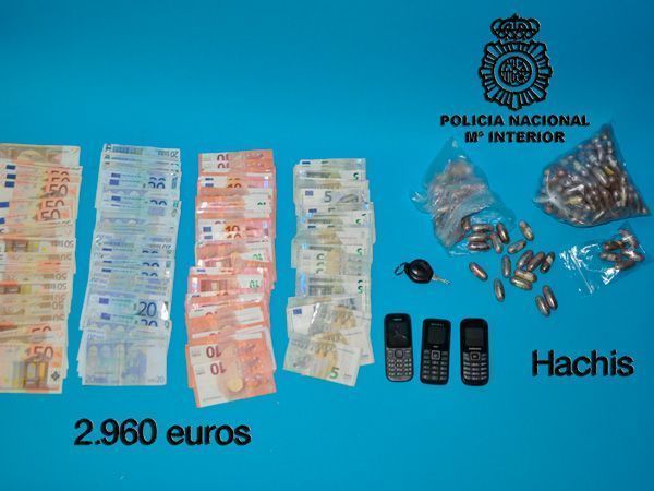 Detenido un traficante de hachís que vendía en el centro de la ciudad