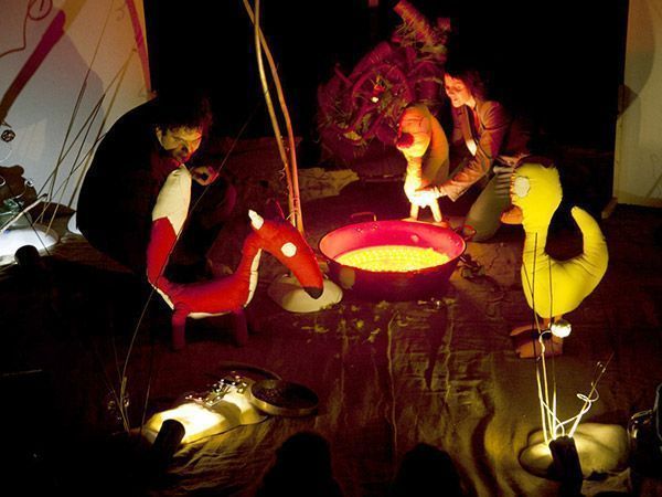 Un pato y un zorro protagonizan el espectáculo ‘Todos sus patitos’ en el MEH