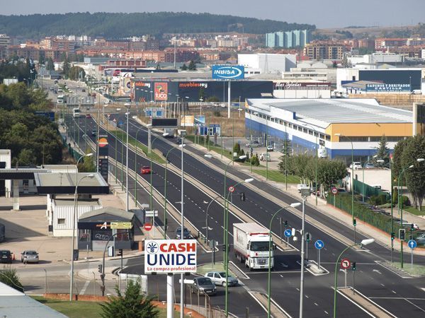 Caja Rural prevé que la economía burgalesa crezca un 3,4% en 2015