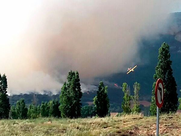 El incendio de Cornudilla pasa a nivel 0 y se espera controlar esta tarde