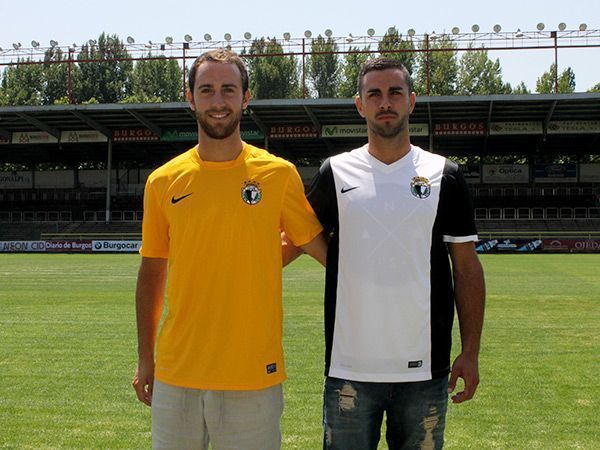 Odei y Ander ya visten de corto en El Plantío