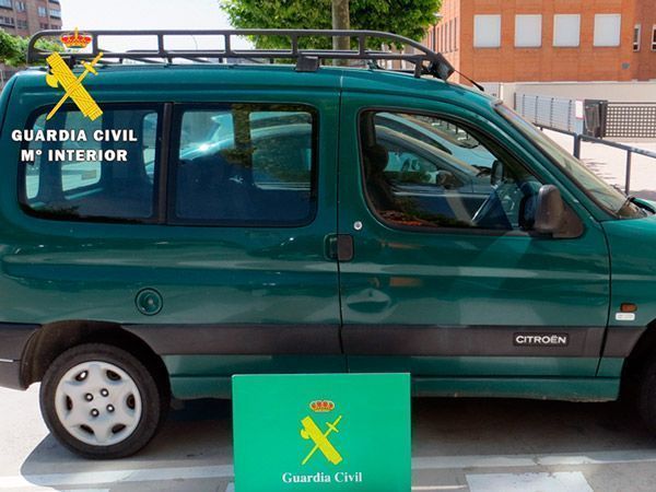 La Guardia Civil recupera un vehículo sustraído y detiene al autor del hurto