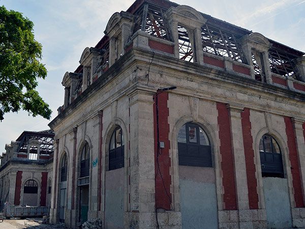 El Ayuntamiento rescindirá el contrato si la UTE no retoma las obras de la estación