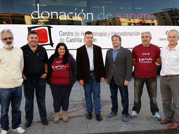 Miranda y Medina muestran su solidaridad con 163 donaciones de sangre