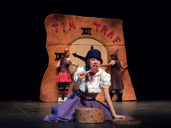 Ronco Teatro lleva mañana al MEH ‘Tim Traf, los traperos de la historia’