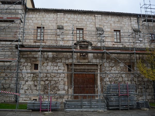 Se inician las obras de retejado en el Convento de Bernardas