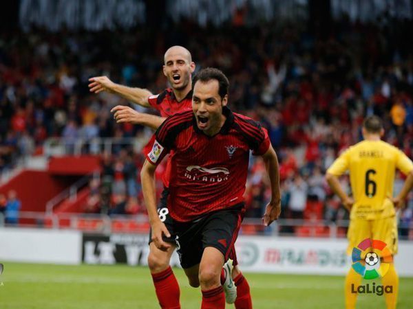 El Mirandés se verá las caras con el Deportivo en la Copa