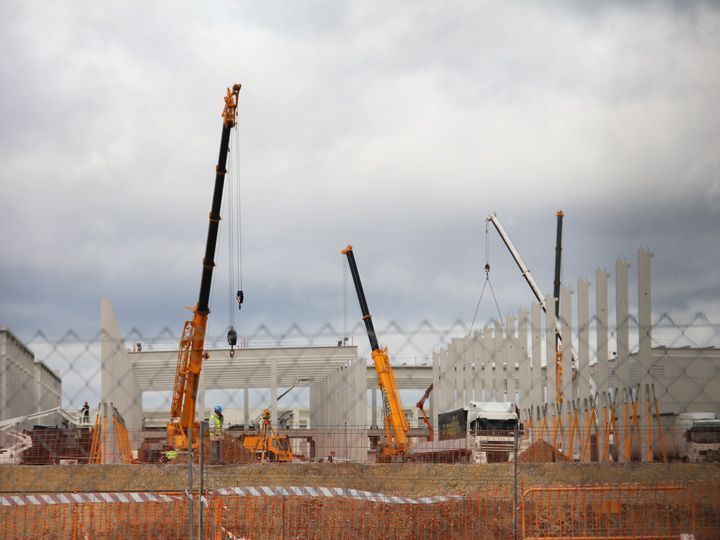 Campofrío recibe un premio mientras avanza en las obras de su nueva planta