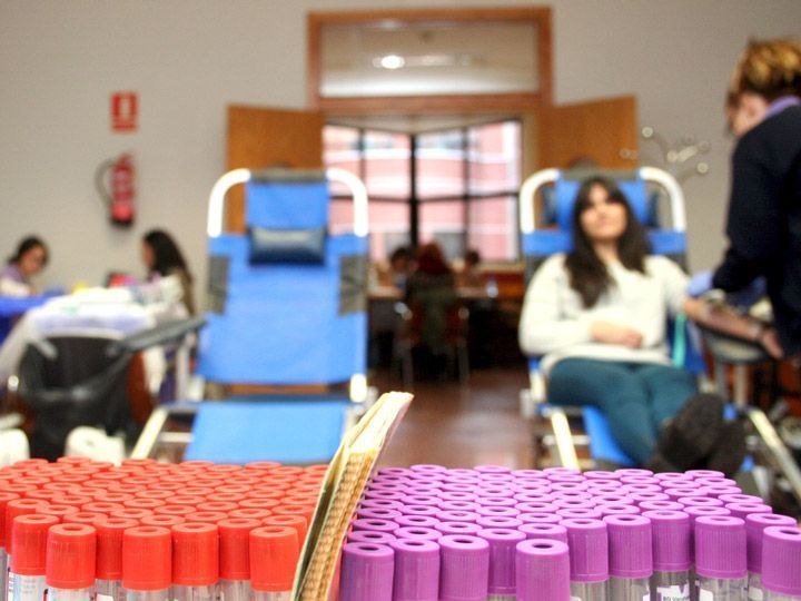 La UBU recoge 10 donaciones de sangre por hora en su habitual campaña