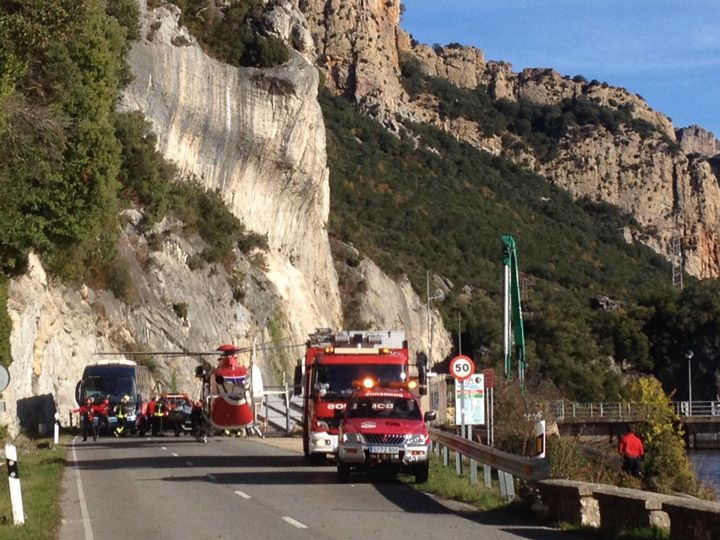 Fallece un vecino de Briviesca al caer su vehículo al embalse de Sobrón